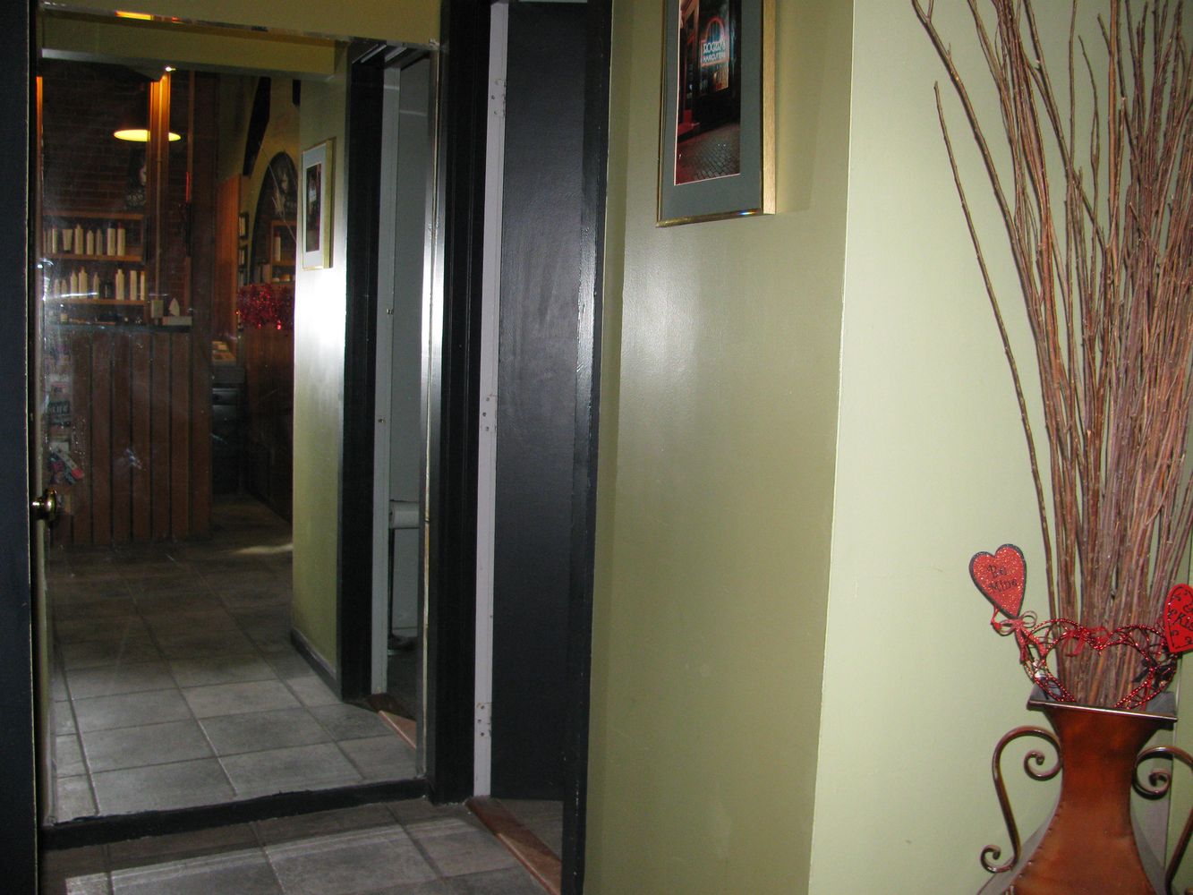 94 Main St, Auburn, ME 04210